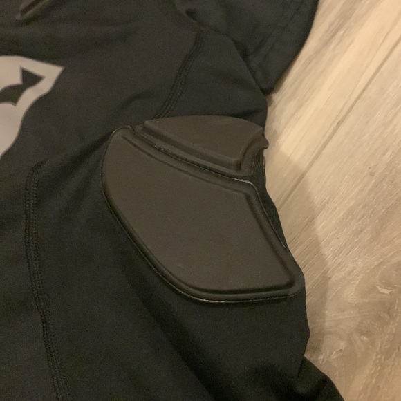 Men’s T-shirt, size small - Picture 4 of 12